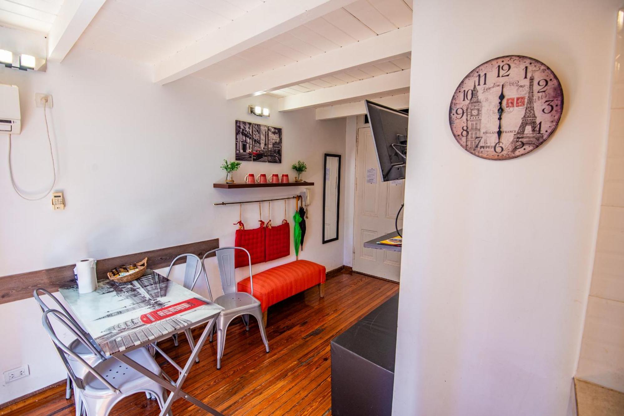 Duplex En Centro Historico Y Turistico Sobre Av. De Mayo Buenos Aires Eksteriør bilde