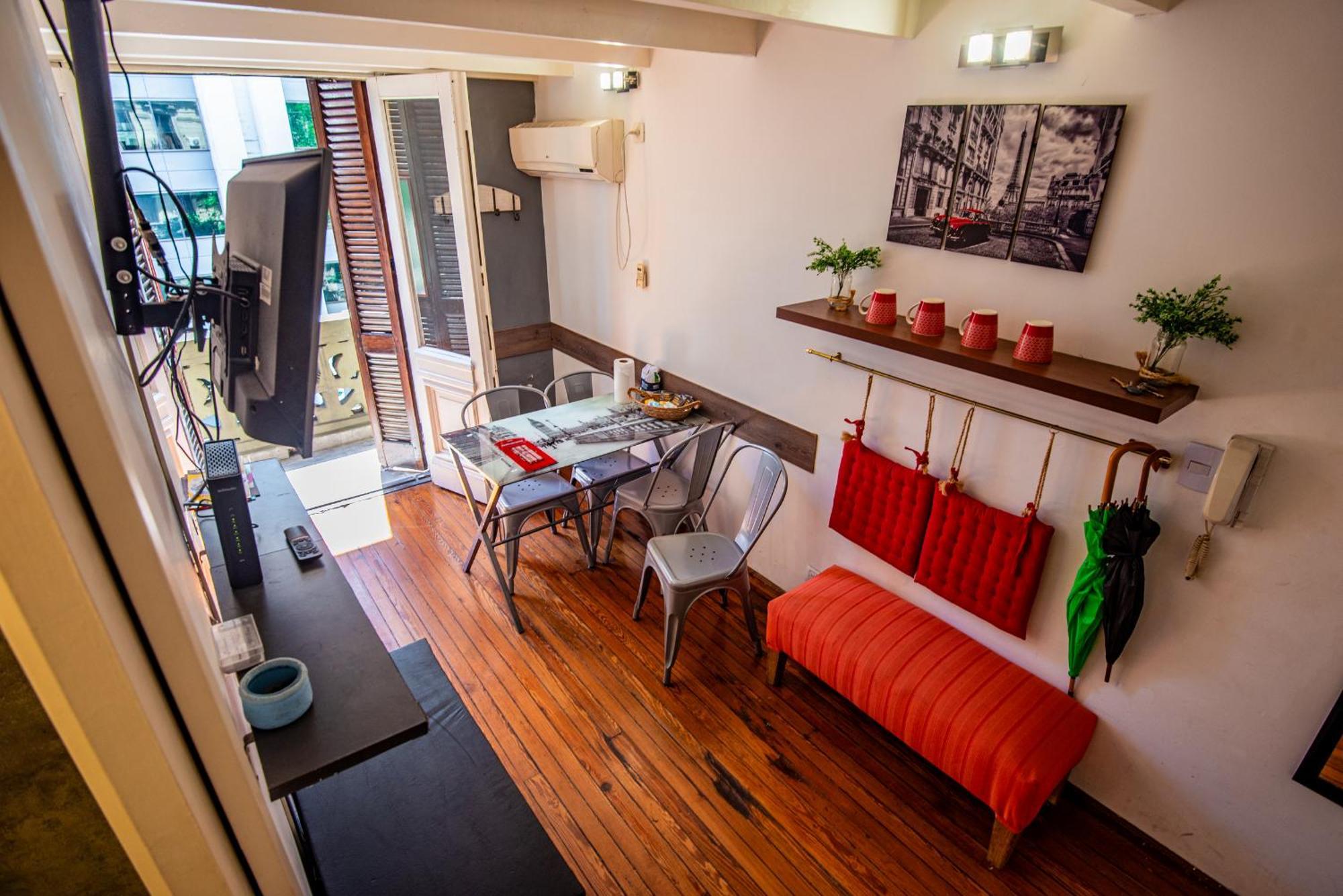 Duplex En Centro Historico Y Turistico Sobre Av. De Mayo Buenos Aires Eksteriør bilde